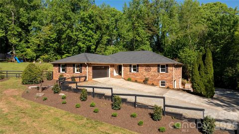 Photo of 310 Case Street, Columbus, NC 28722 (MLS # 4371451)