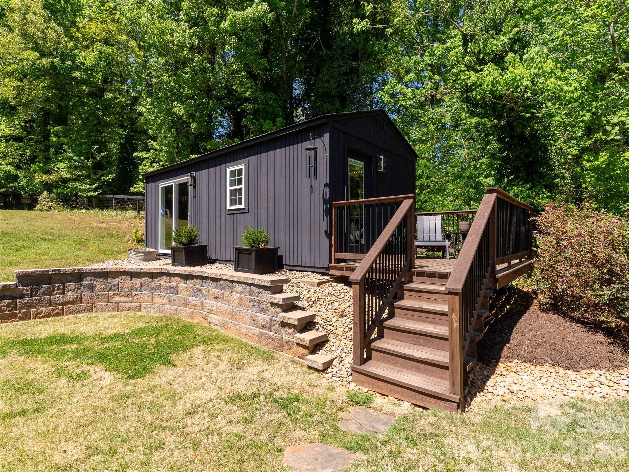 Poppy Slopes - Residential