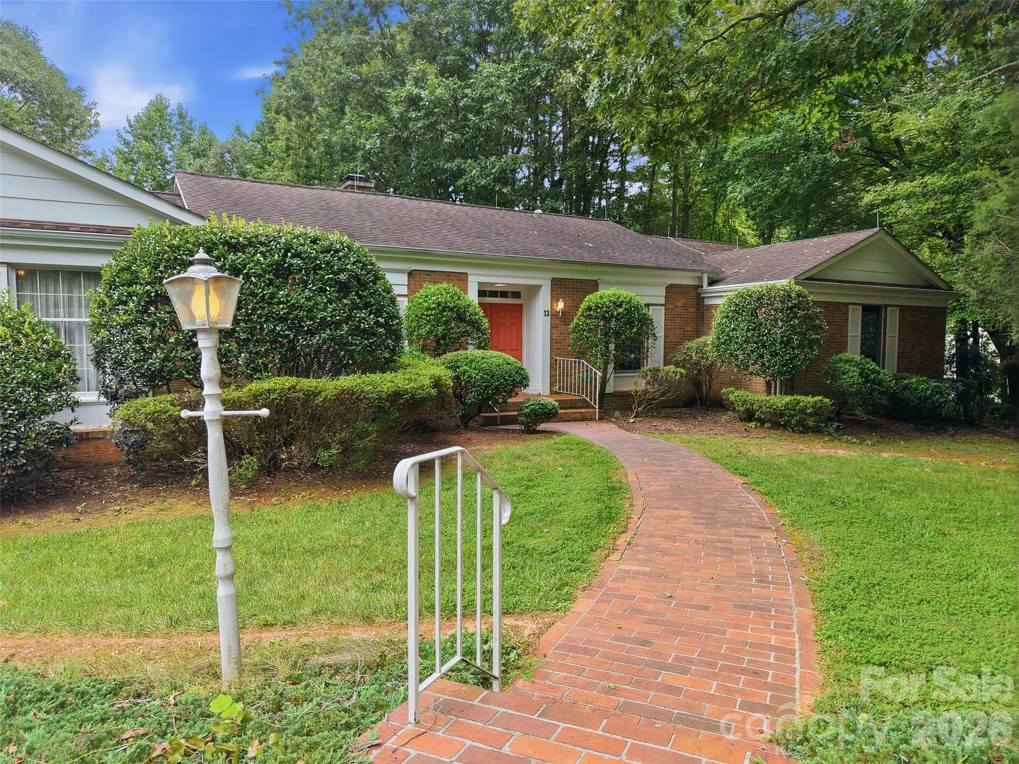 12 Legendary Road, Hendersonville, NC, 28739