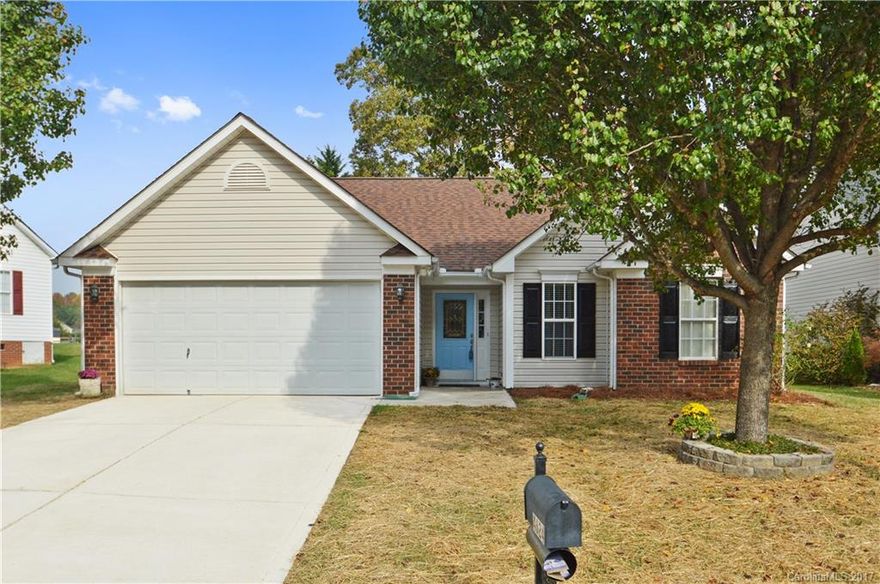 Clients are asking for highest and BEST BY 11/22/2017 at 5pm Great house in Mabry Park! 3 bed 2 bath home with vaulted great room.  Patio and terraced backyard. 2 car garage.  Master bath has whirlpool tub and sep. Shower. community has nice amenities (pool and clubhouse)  Walking distance to the aquatics center. Sellers have had a pre- home inspection.