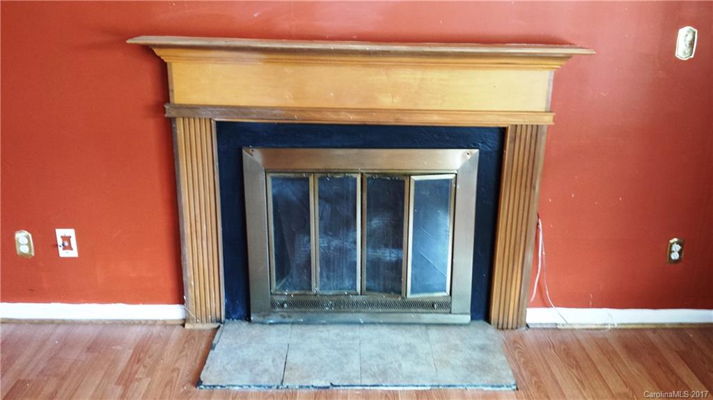 Eagle Nest - Residential