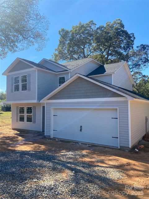 Photo of 1108 Sulphur Springs Road, Shelby, NC 28152 (MLS # 4315663)