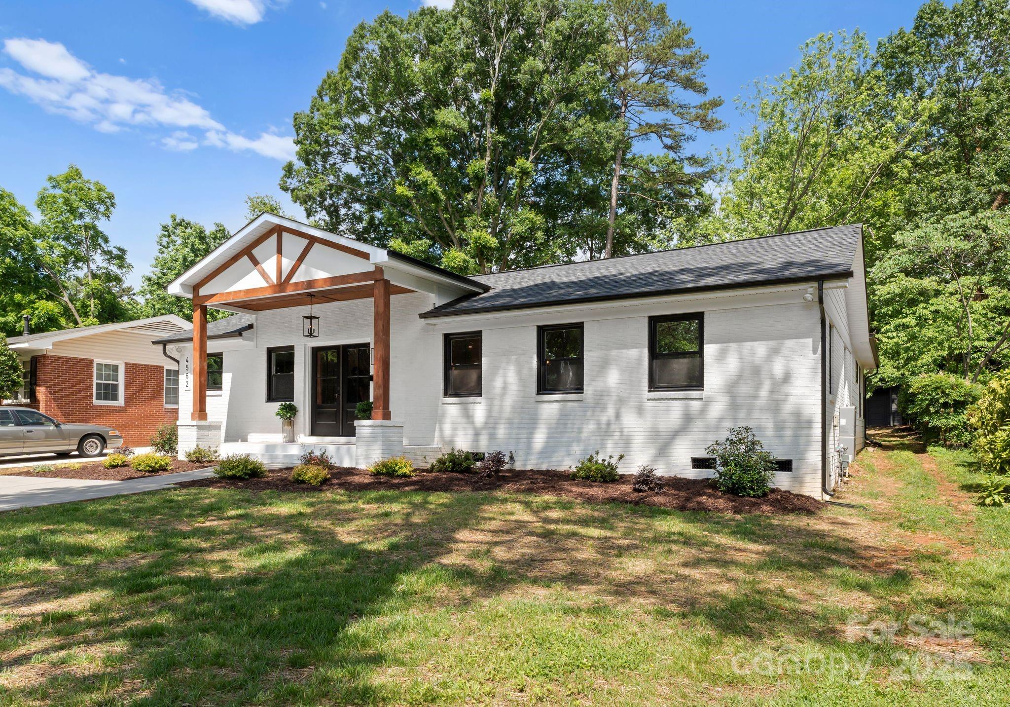 4562 Rockford Court