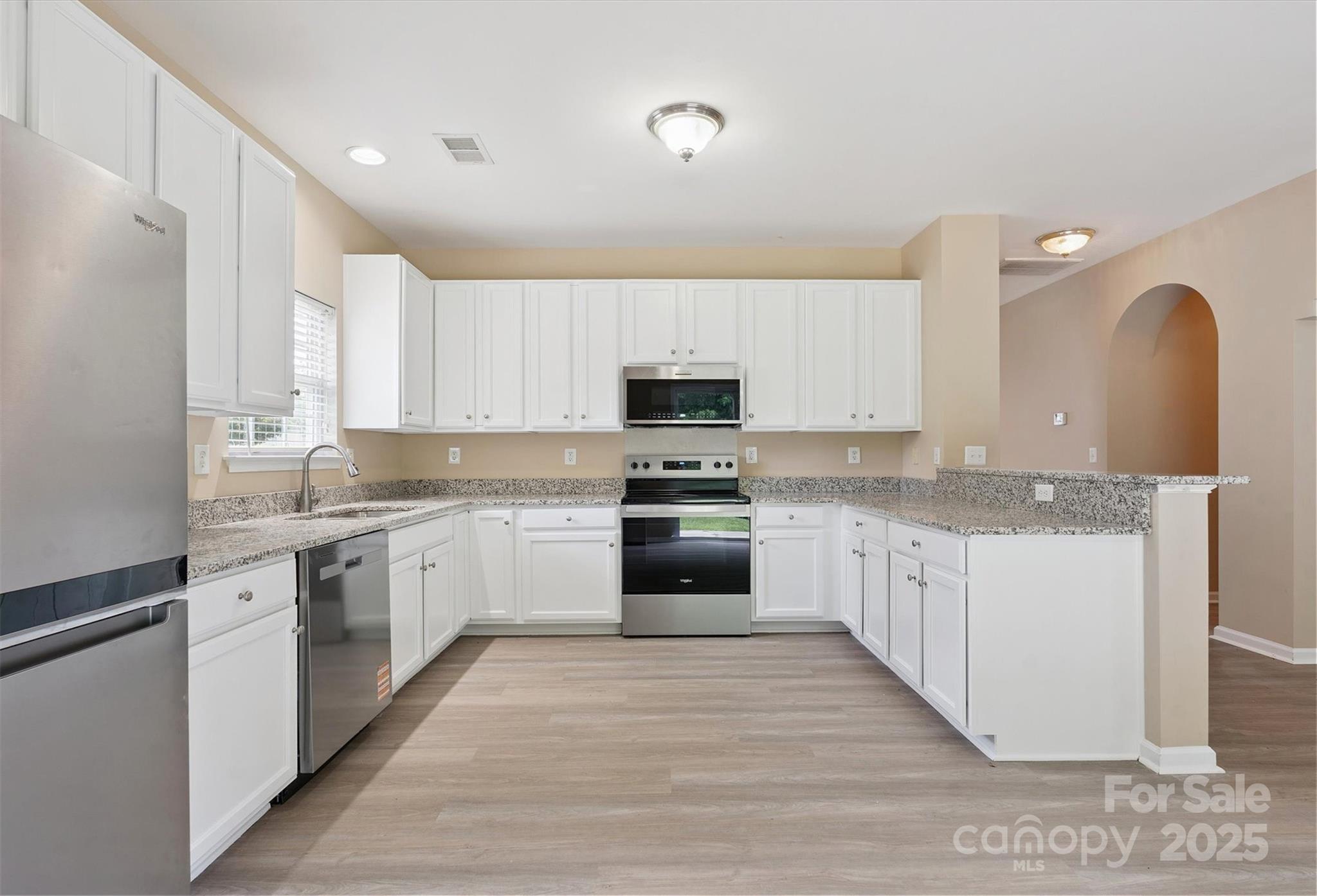 3043 Streamlet Way