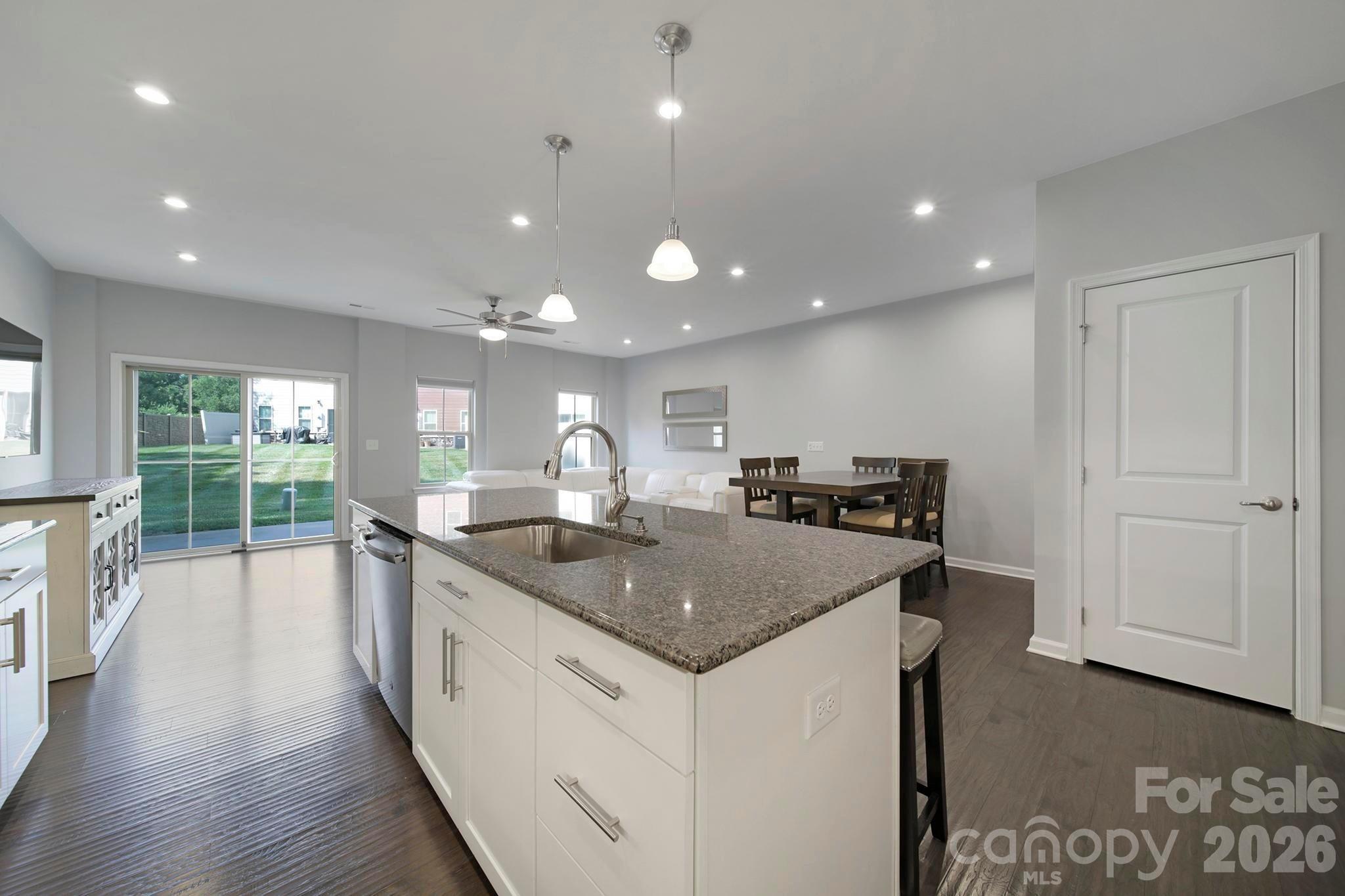 502 Park Meadows Drive 1009-C