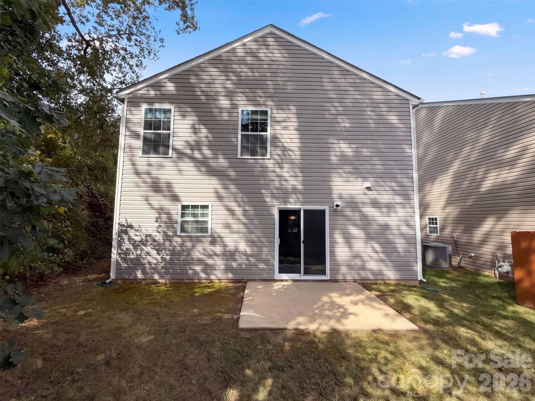 900 Etta Place