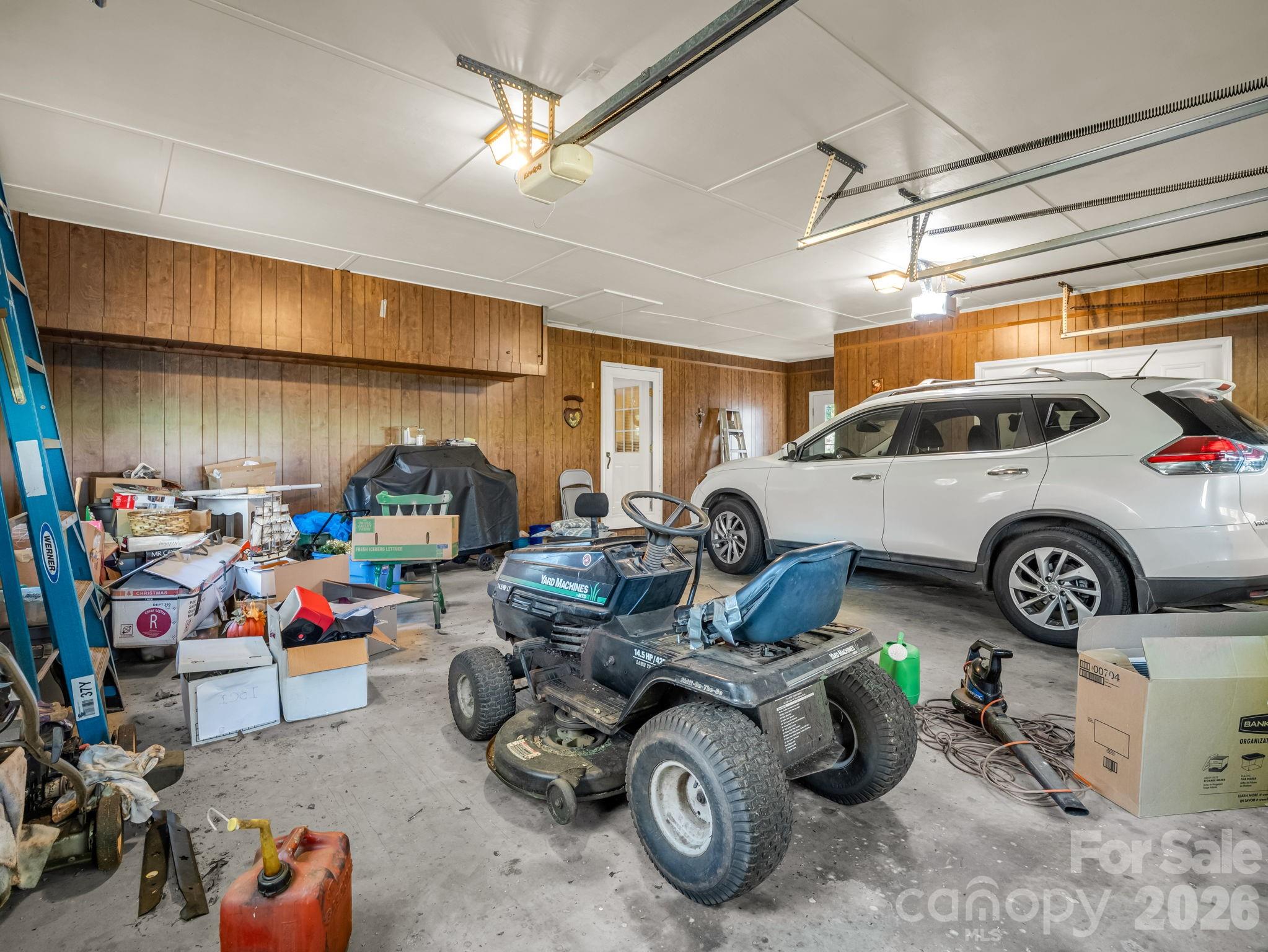 Holly Hills - Residential