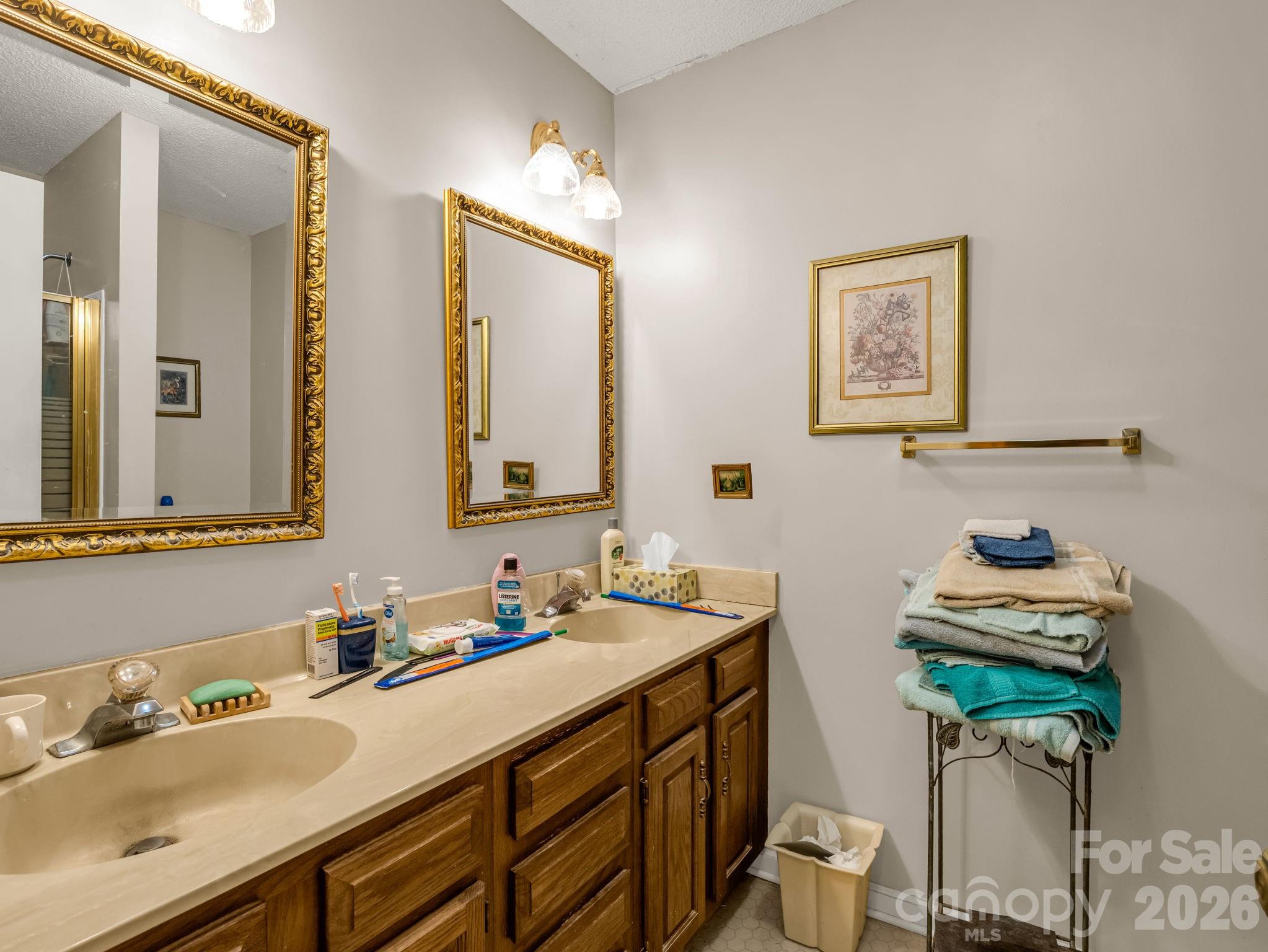 Holly Hills - Residential