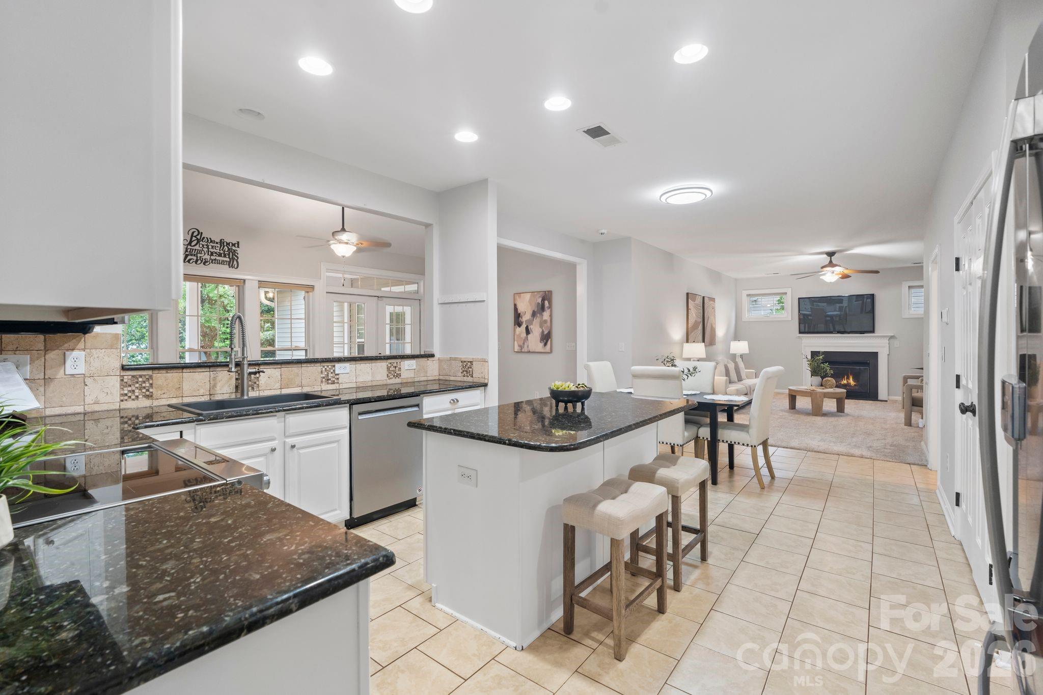 2435 Smith Cove Road