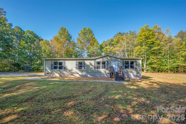 1983 US 221N HIGHWAY, RUTHERFORDTON, NC 28139 - Image 17a3cc52a7aabeb4f8d5c86c85fe1ee6/2106199717