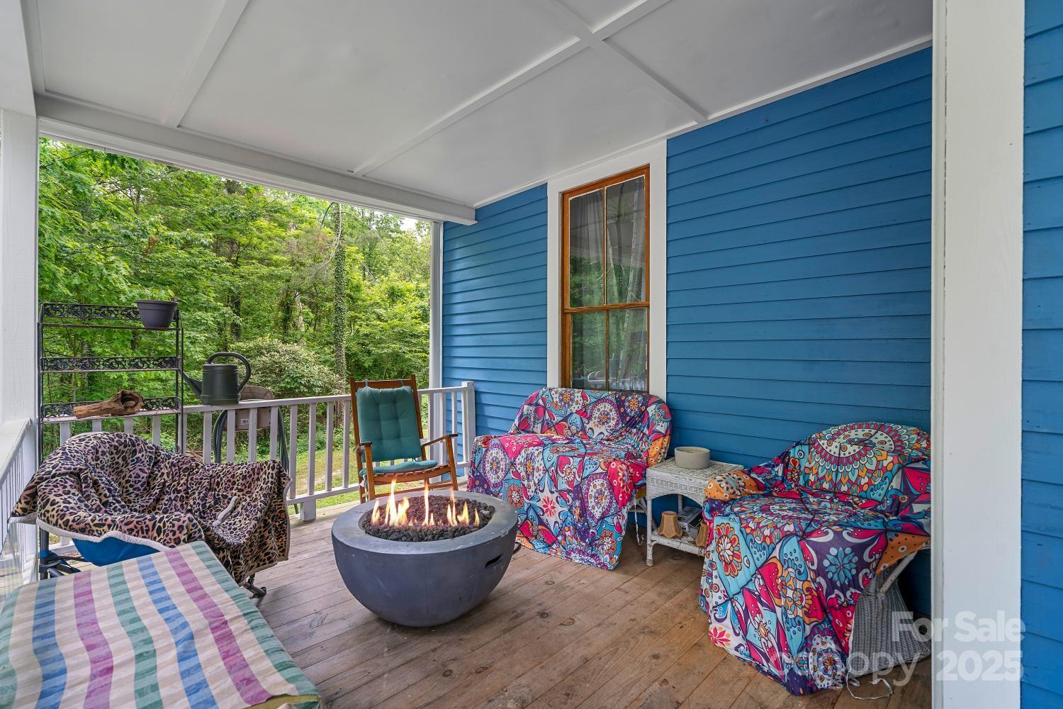 305 Ficker Circle
