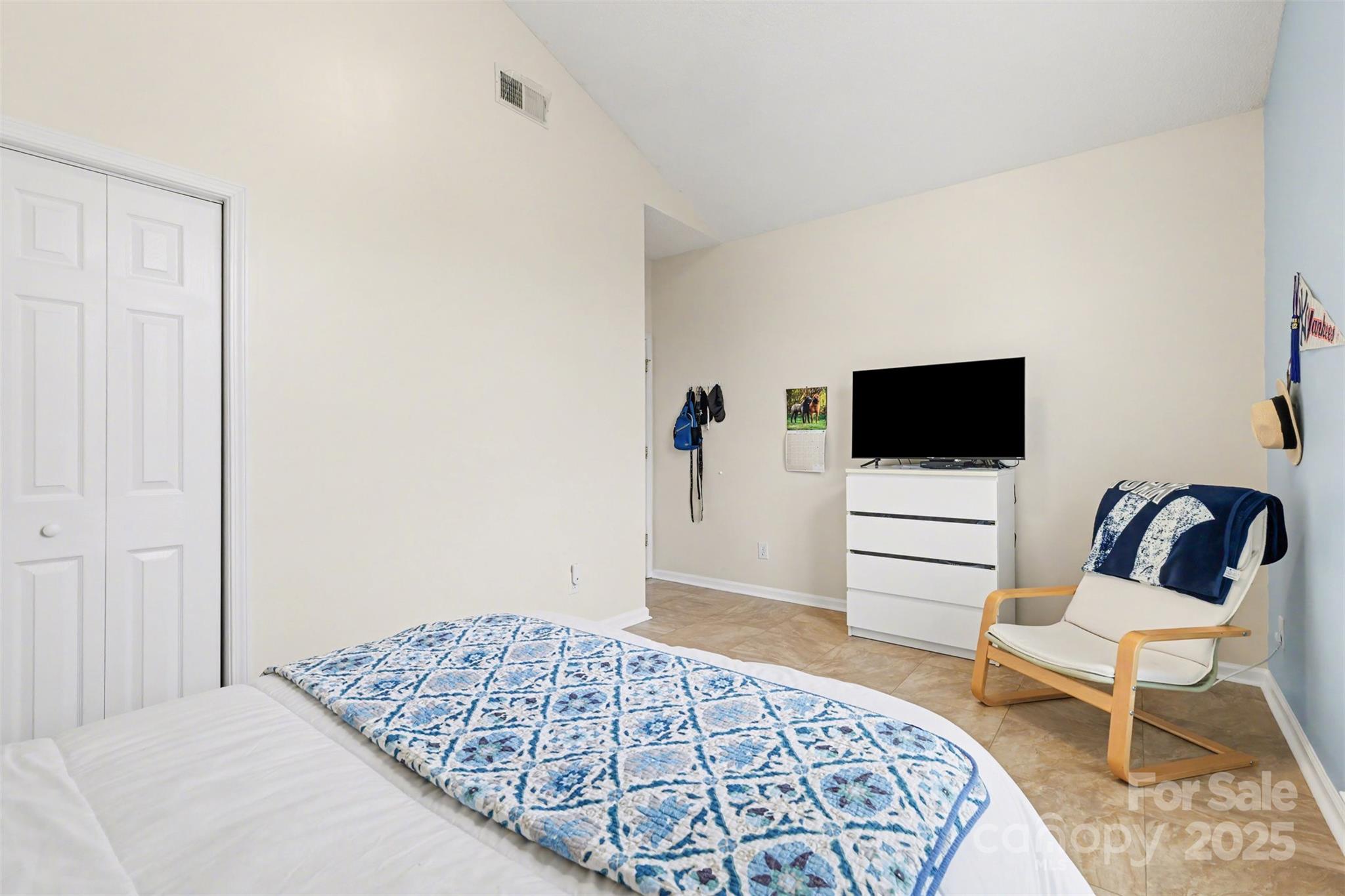 Steelechase - Residential