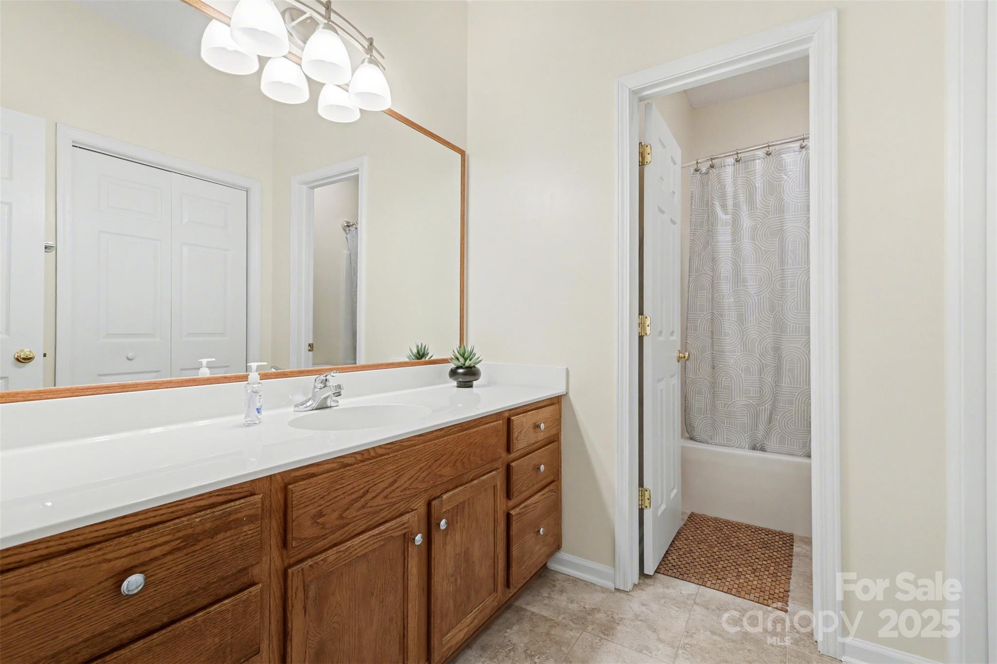 Steelechase - Residential