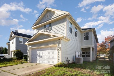 A home in Huntersville