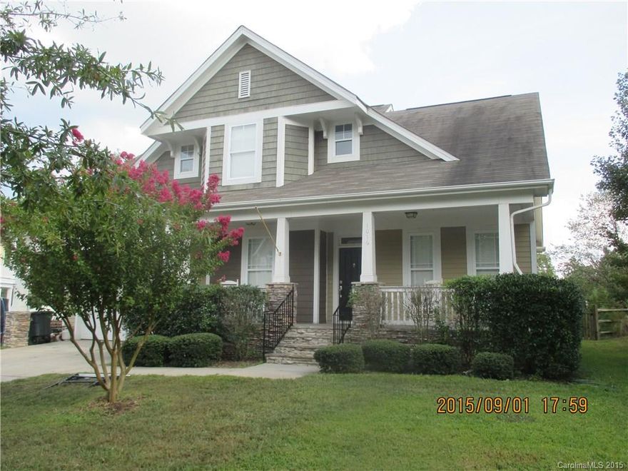 5 bedroom, 3.5 bathroom home with gorgeous fairway & pond views! Master bedroom on main floor, designer kitchen w/ granite counter tops & glass tile back splash, private deck w/fenced back yard. Stone fireplace, custom limestone master bath & much MUCH more!!