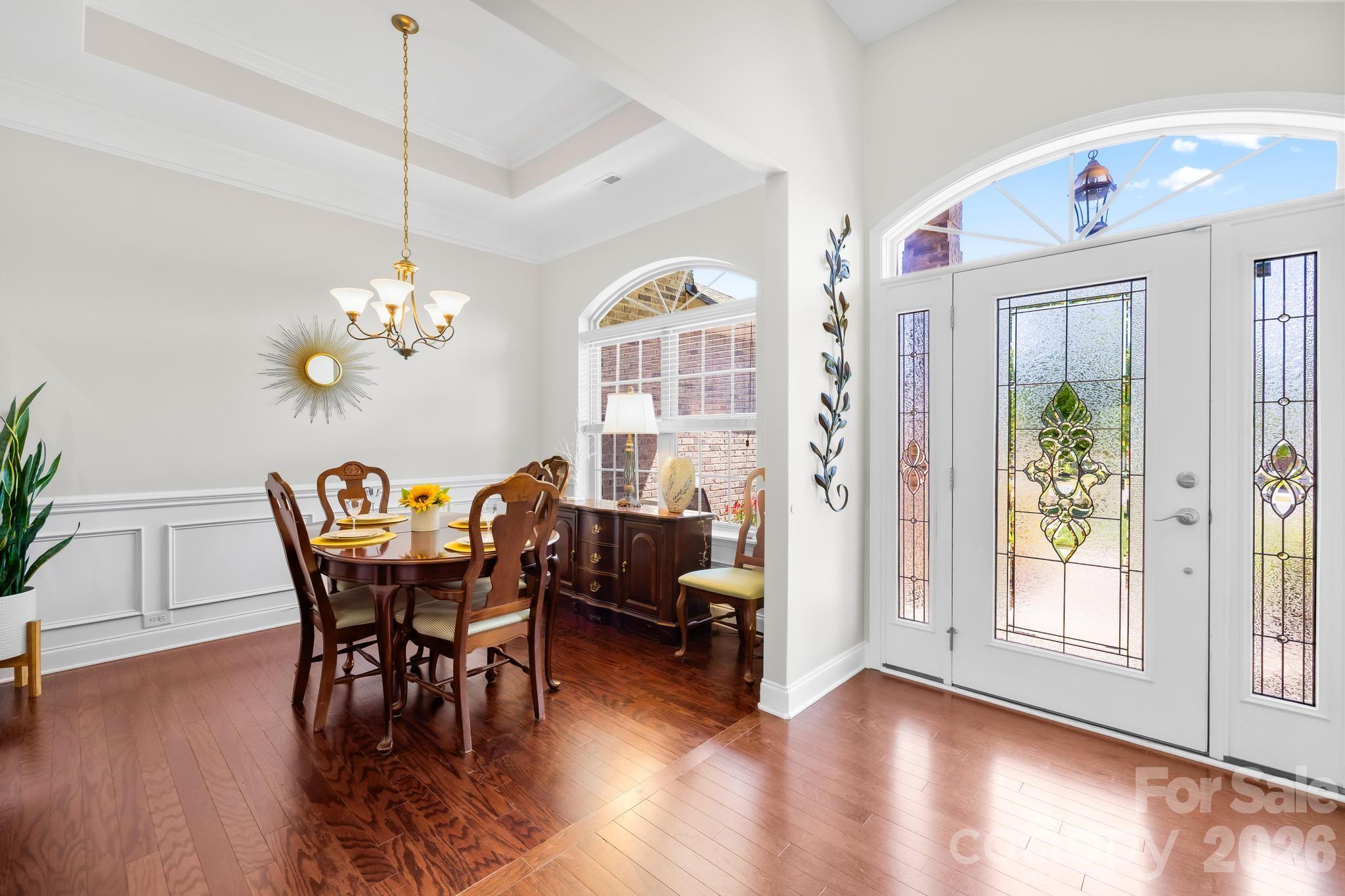 126 Tall Fern Loop