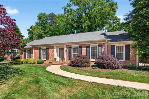 Photo of 1308 Alfred Street, Charlotte, NC 28211 (MLS # 4372417)