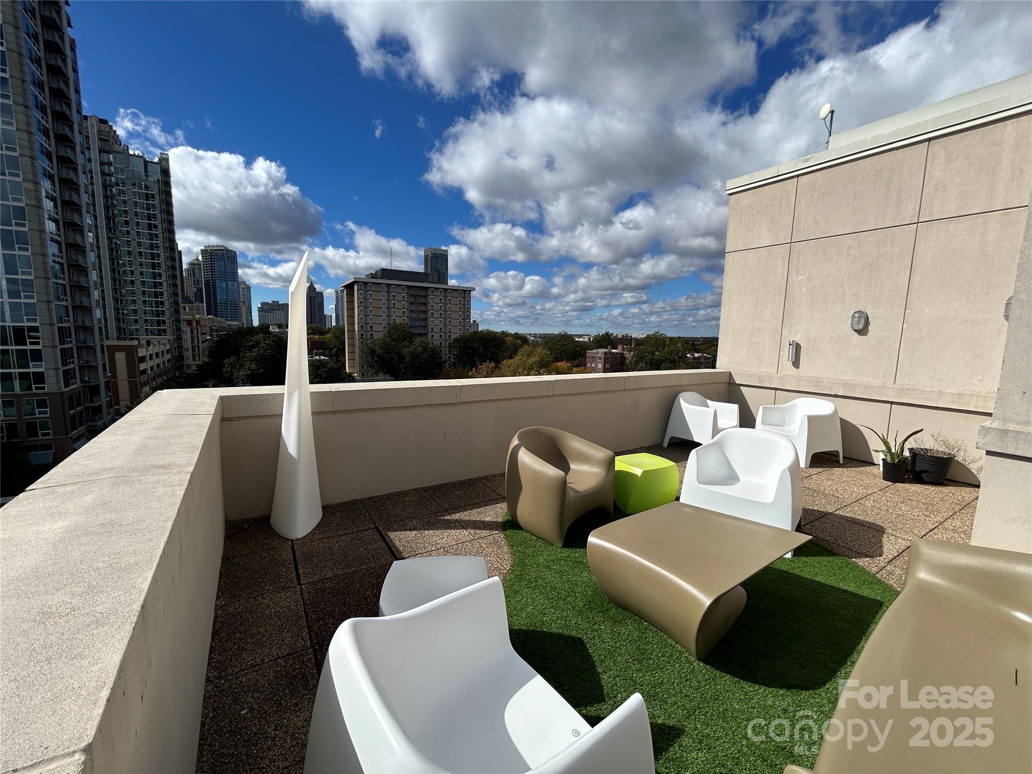 715 North Church Street - Residential Lease