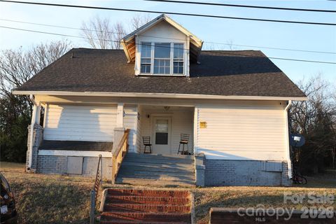 Photo of 123 E Bell Street, Statesville, NC 28677 (MLS # 4362869)