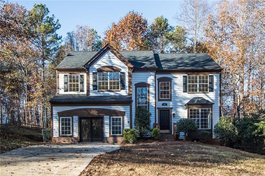 Awesome, totally redone/upgraded inside & out and with Fort Mill Schools, too! Brand new roof, new flooring throughout (wood, tile & carpet), new granite in kitchen, new stainless steel appliances, upgraded Venetian Bronze fixtures & door hardware throughout. Bathrooms nicely updated, huge bonus/rec room/billiard room on main level. Large mater bedroom with sitting area & nice sized closet. Secondary bedrooms are all good size.