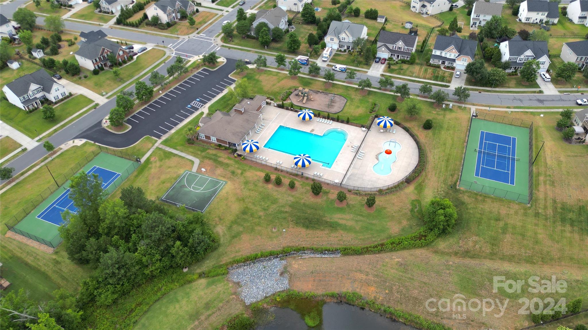 Wellington Chase - Residential