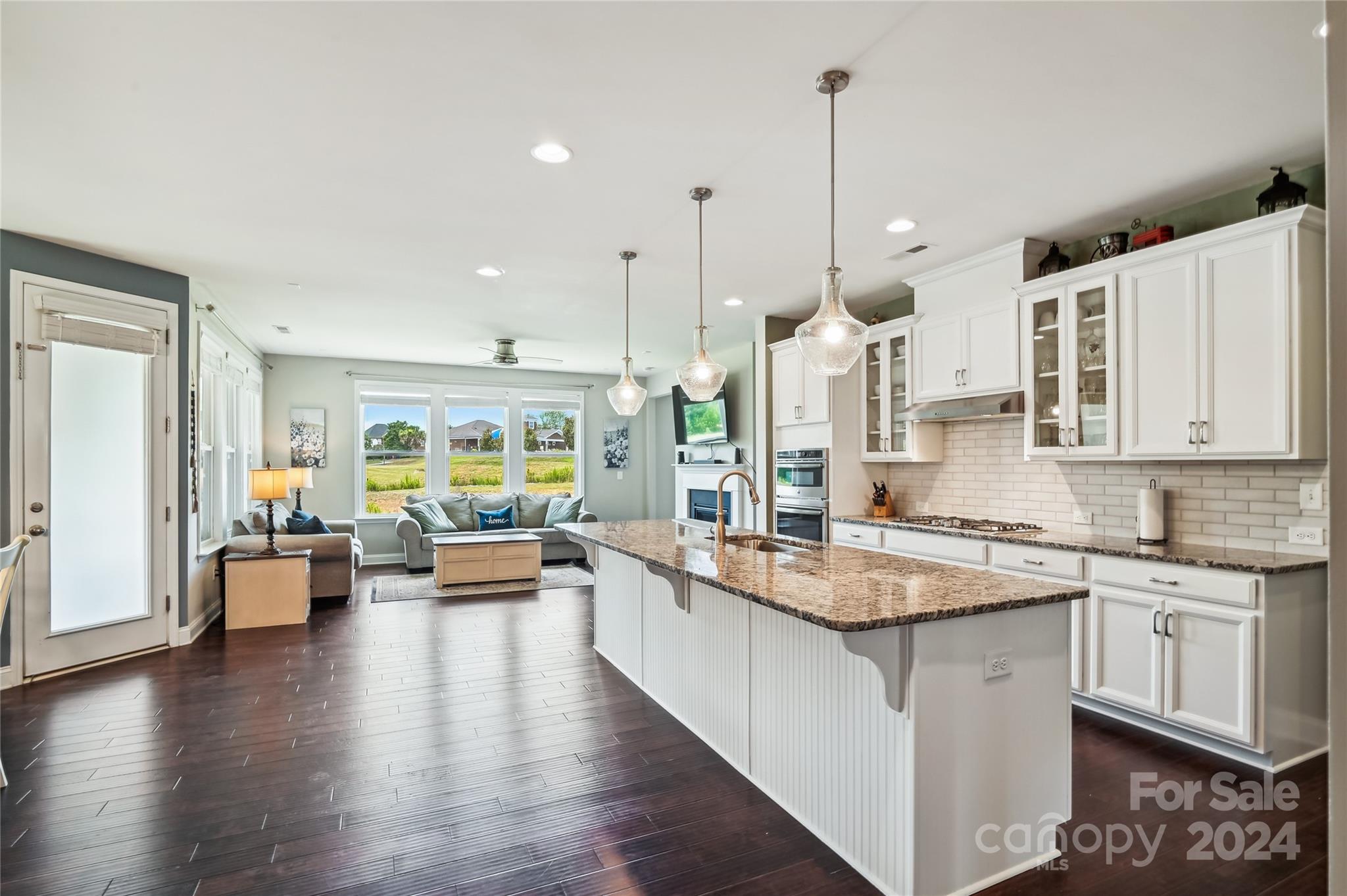 Wellington Chase - Residential