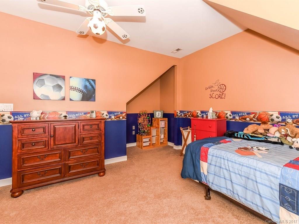 Lake Shore - Residential