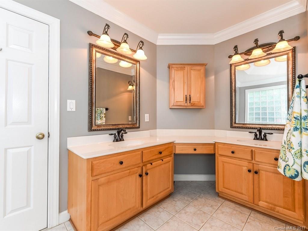 Lake Shore - Residential