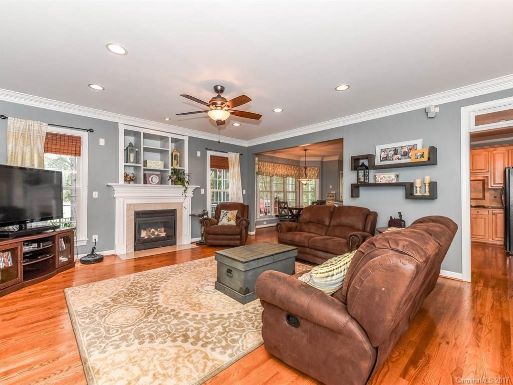 Lake Shore - Residential