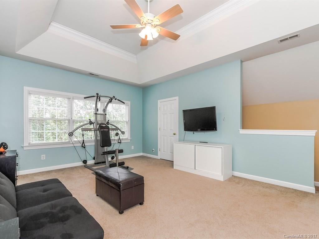 Lake Shore - Residential