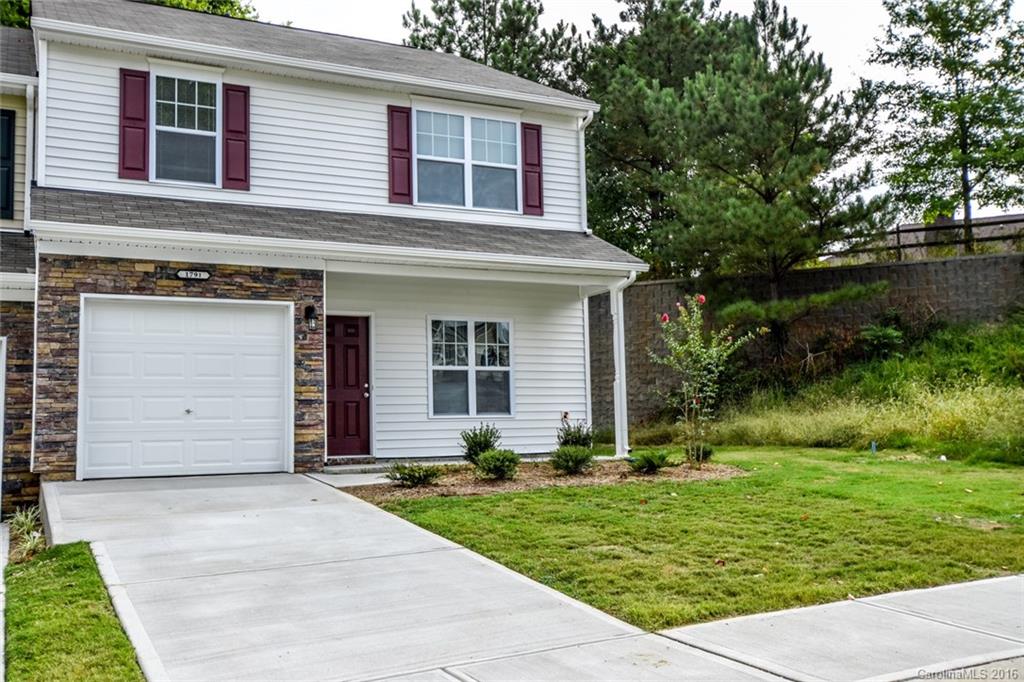 Woodburn Crossing - Residential Lease