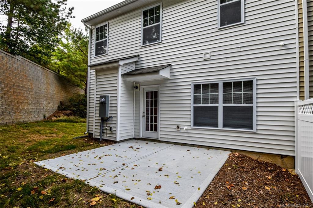 Woodburn Crossing - Residential Lease