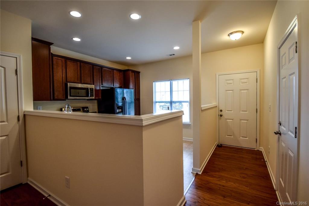 Woodburn Crossing - Residential Lease