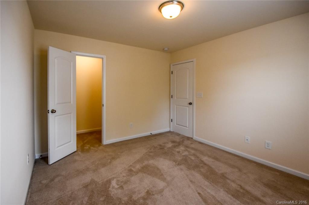 Woodburn Crossing - Residential Lease