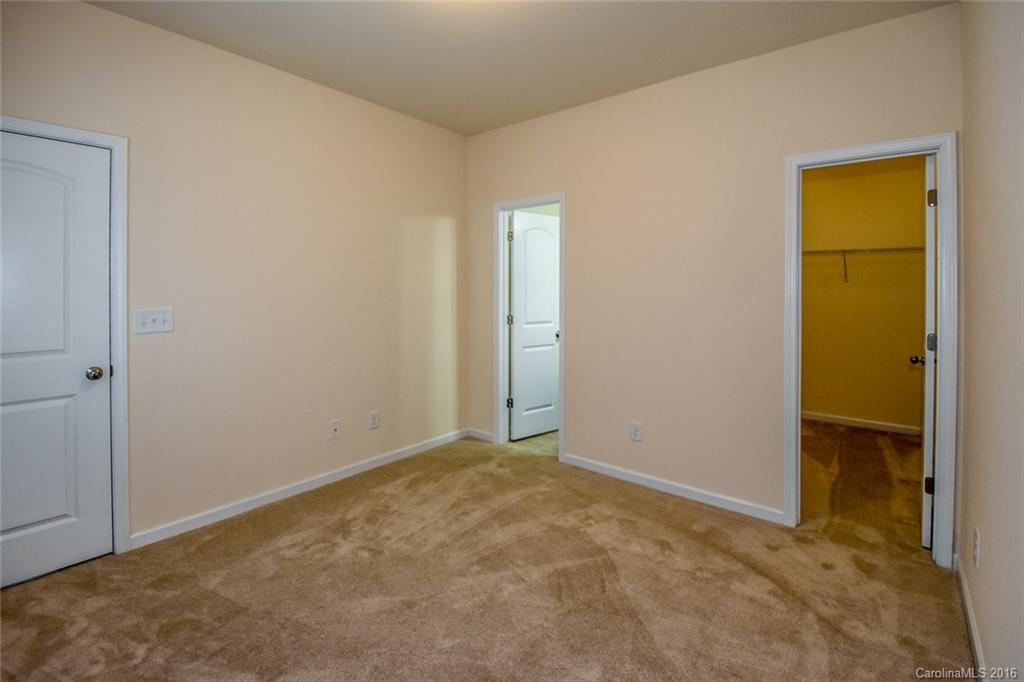 Woodburn Crossing - Residential Lease