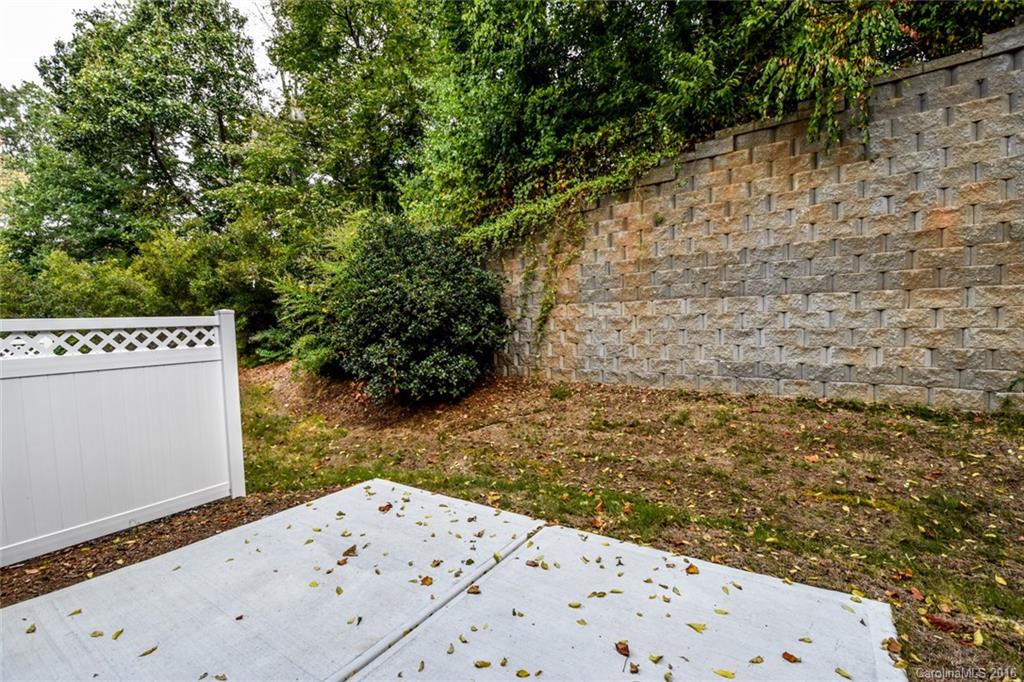 Woodburn Crossing - Residential Lease