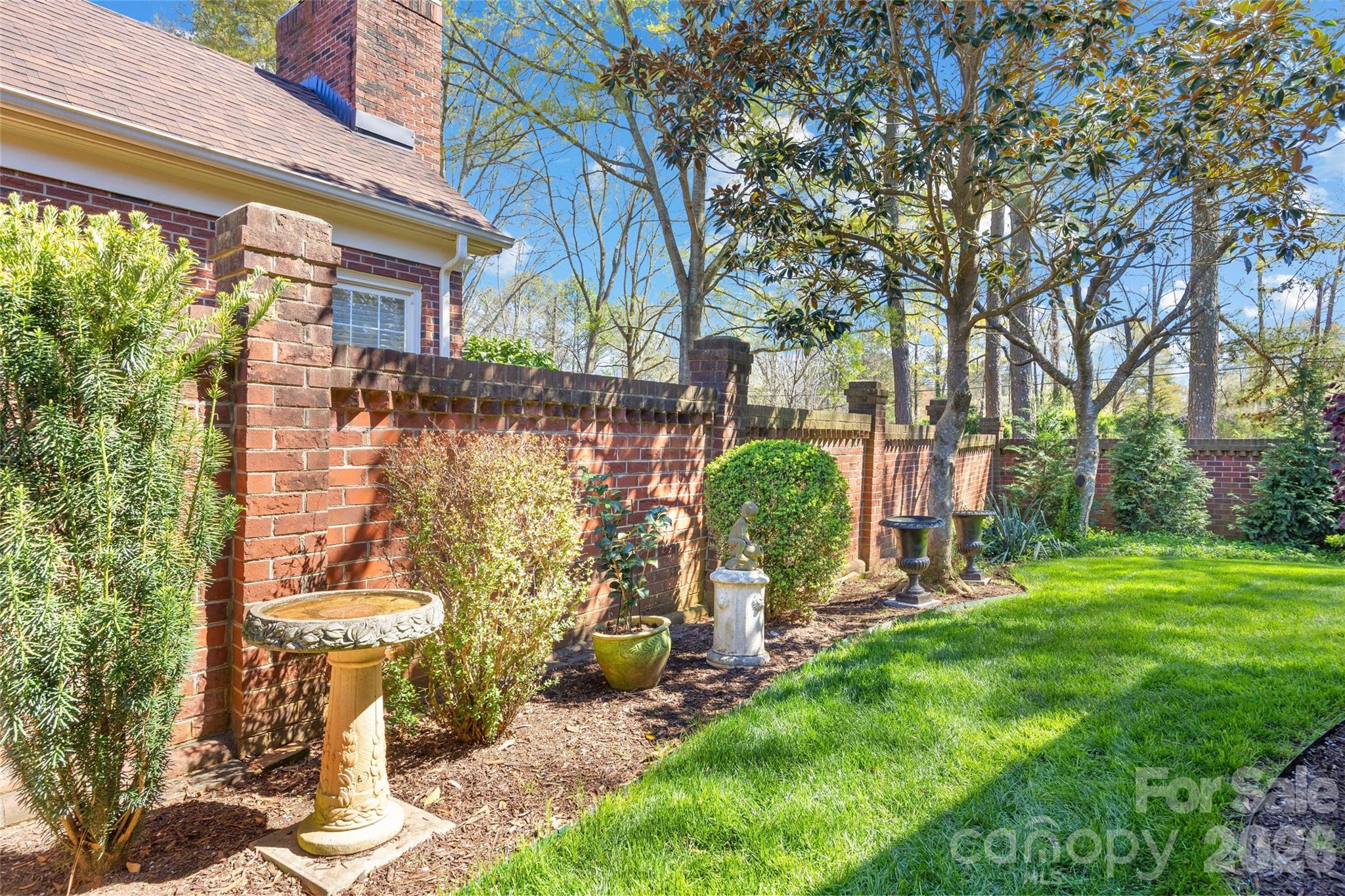 Pullengreen - Residential