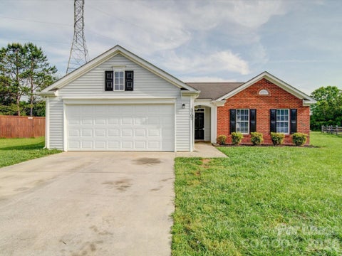 Photo of 3702 Cardinal Bluff Lane, Indian Trail, NC 28079 (MLS # 4413916)