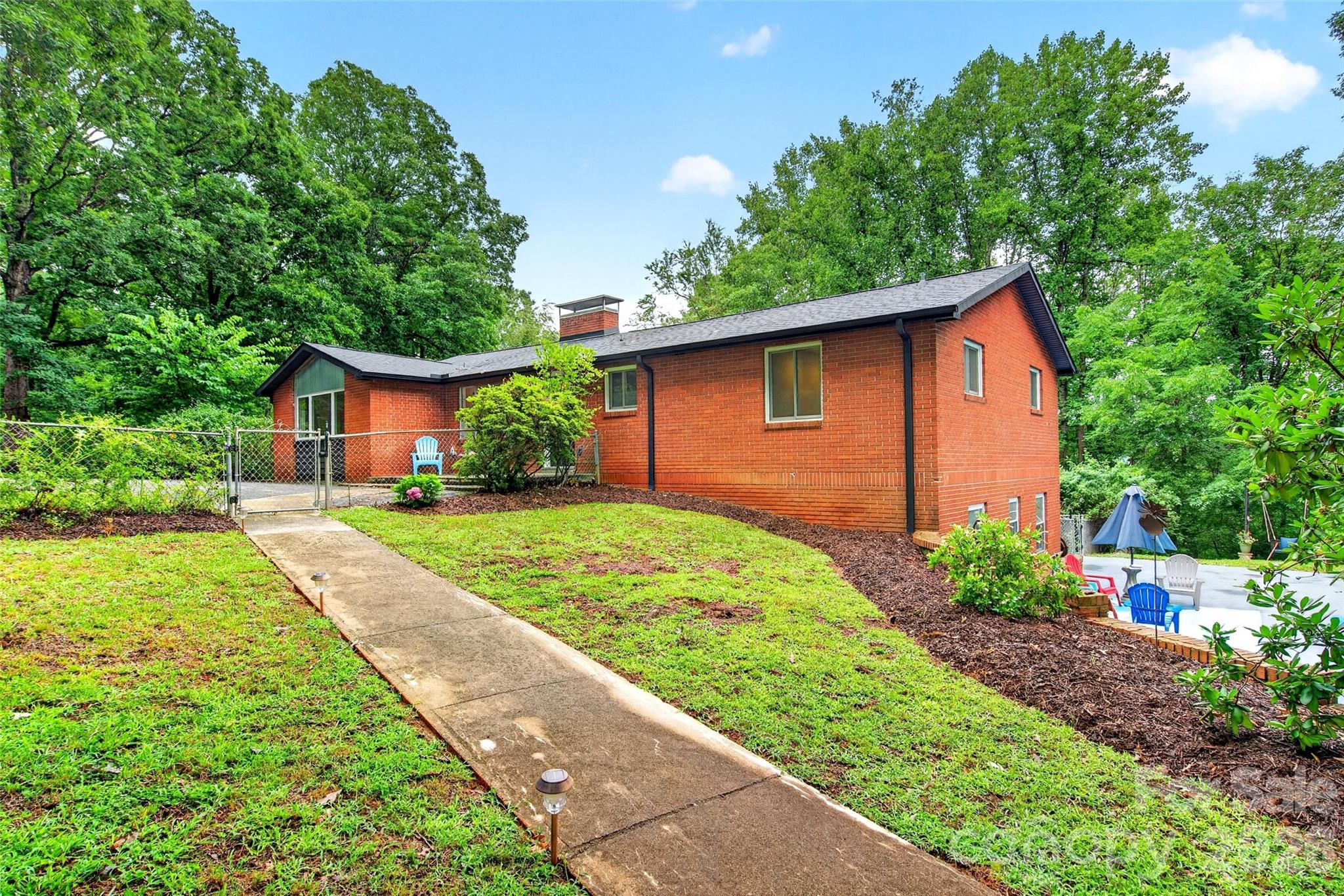 40 Mintz Lane 2