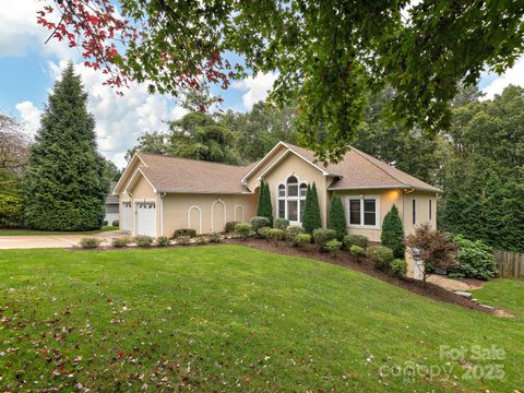 321 Scarlet Tanager Court Arden NC 28704