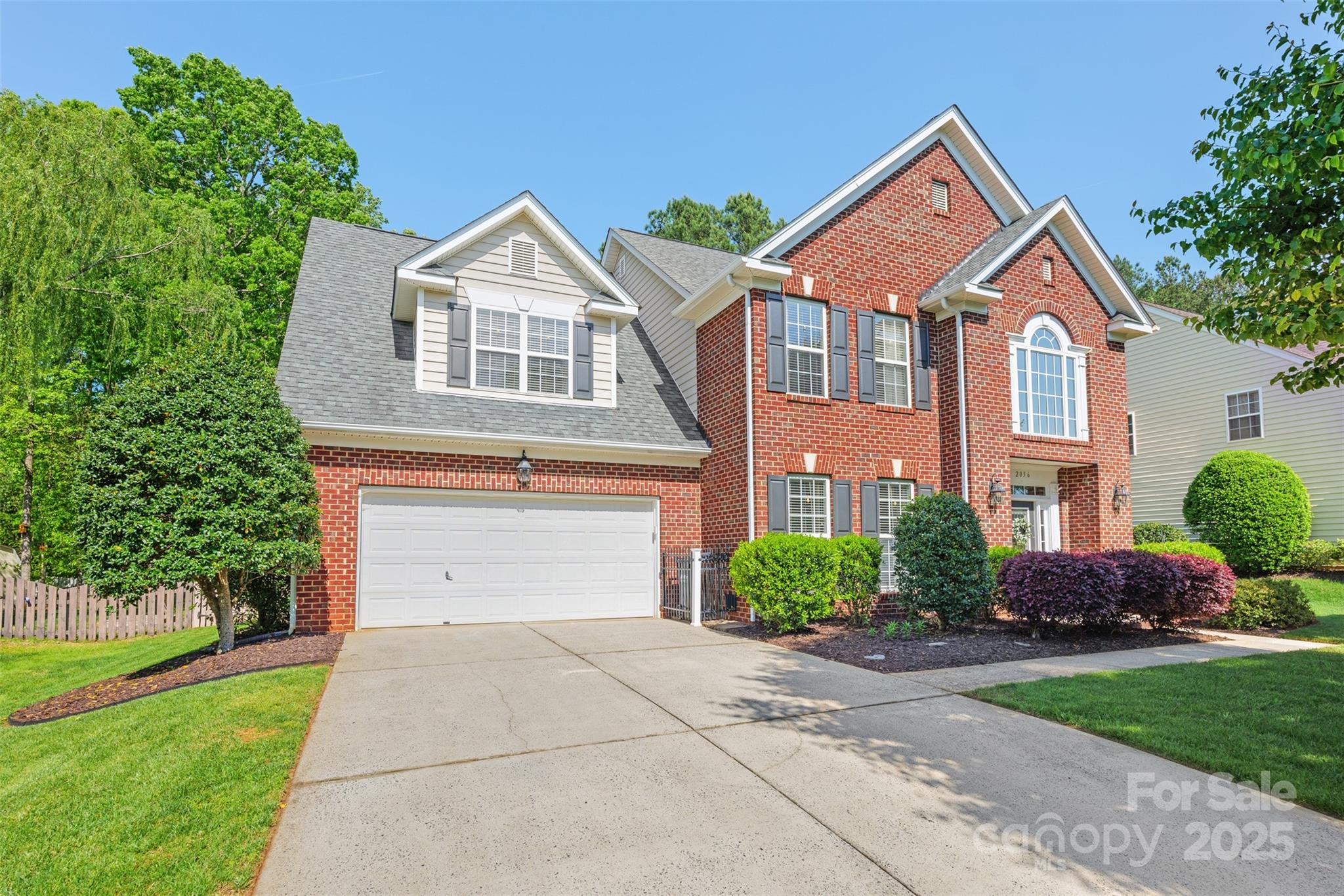 2036 E Foxwood Court