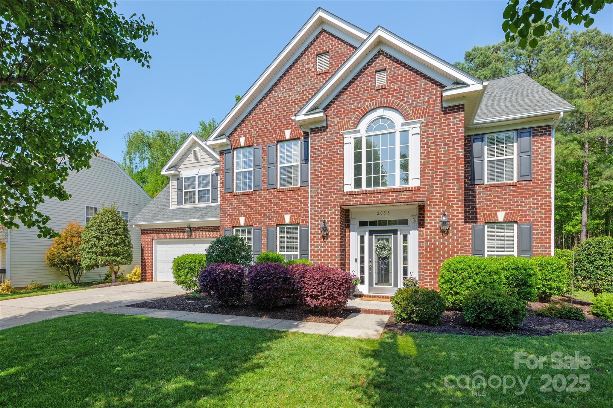 2036 E Foxwood Court