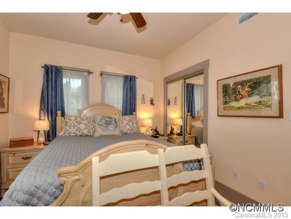 Sunset Park - Residential