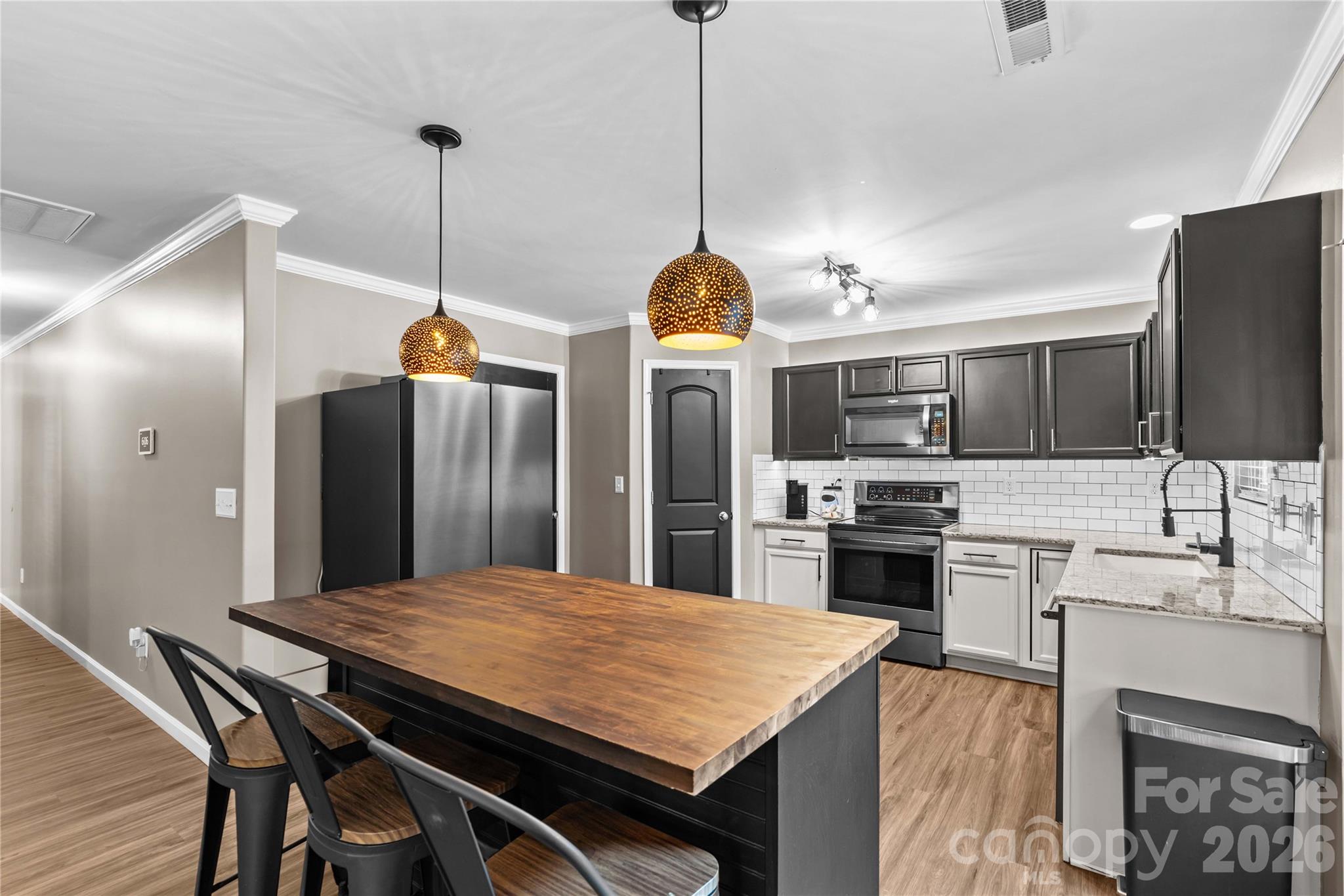 Lincoln Meadows - Residential