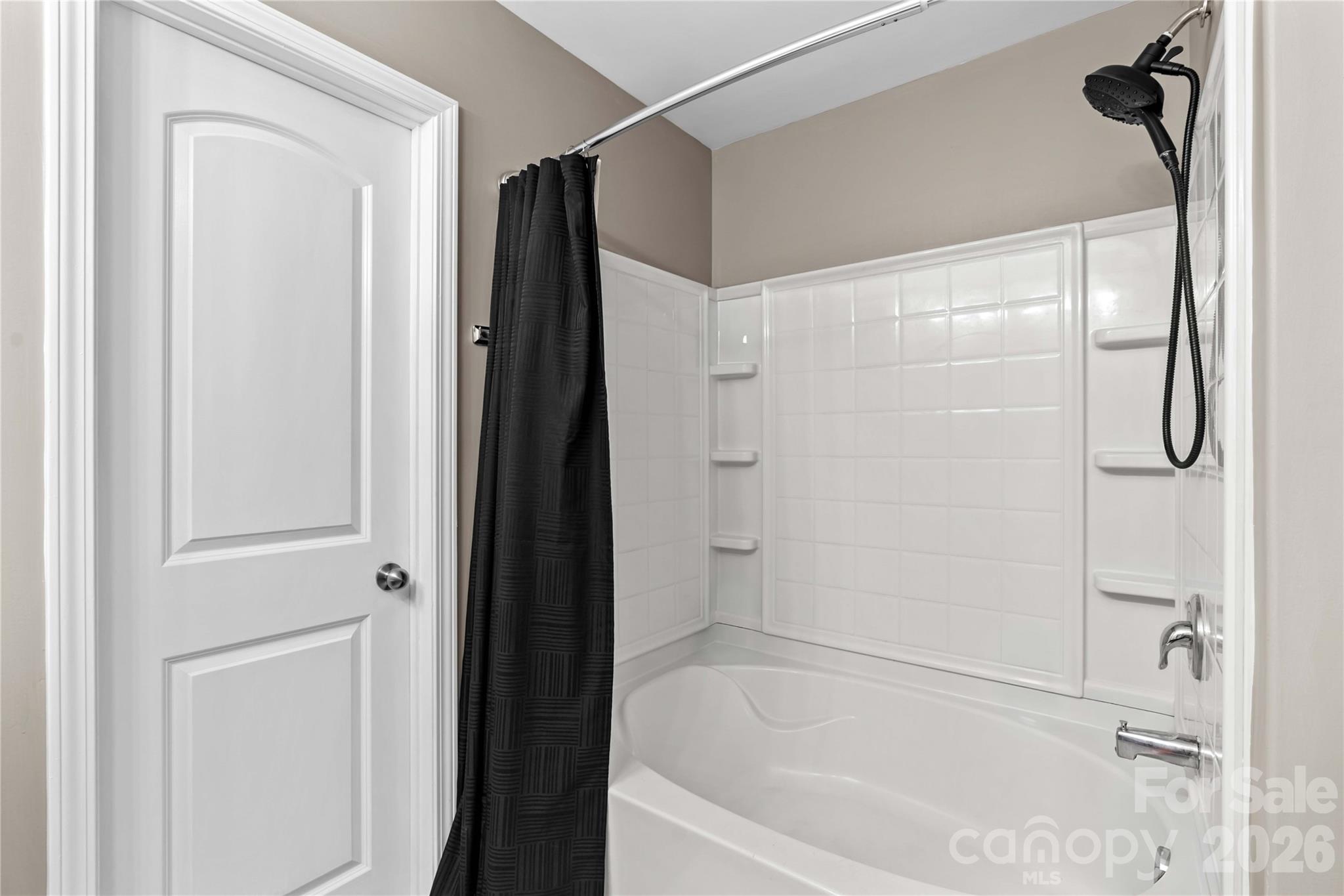 Lincoln Meadows - Residential