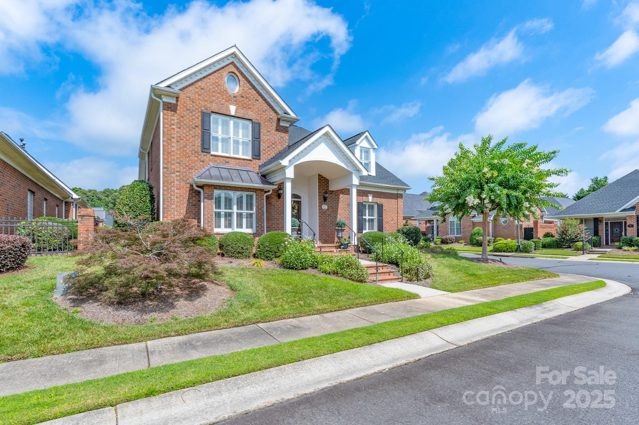 Laurel Creek - Residential