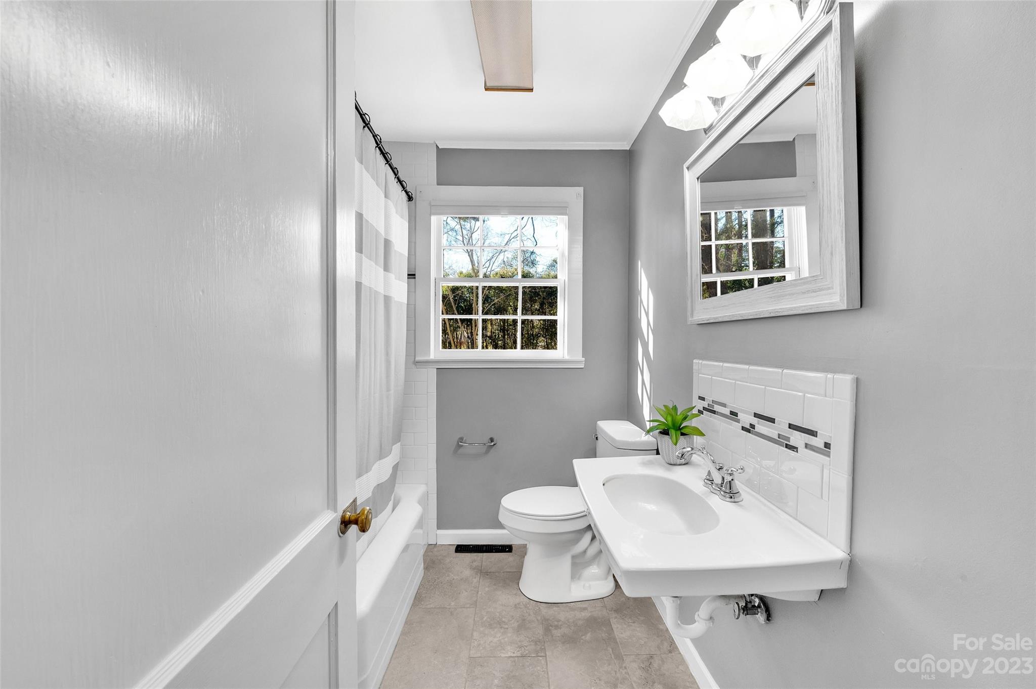 Moss Acres - Residential