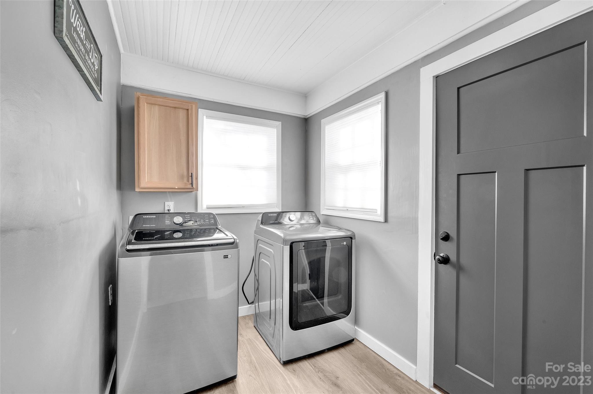 Moss Acres - Residential