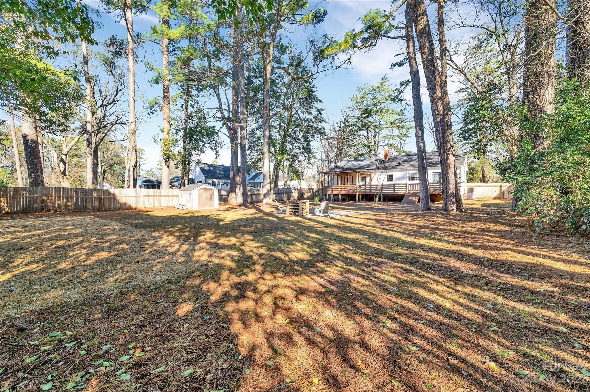 Moss Acres - Residential