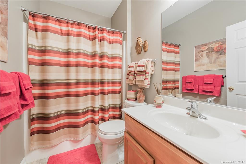 Autumn Cove At Lake Wylie - Residential